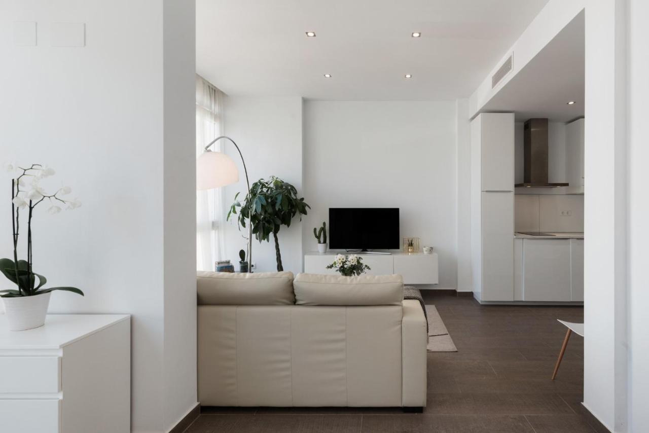 Juan De Padilla Boutique By Nagoa Homes Малага Экстерьер фото